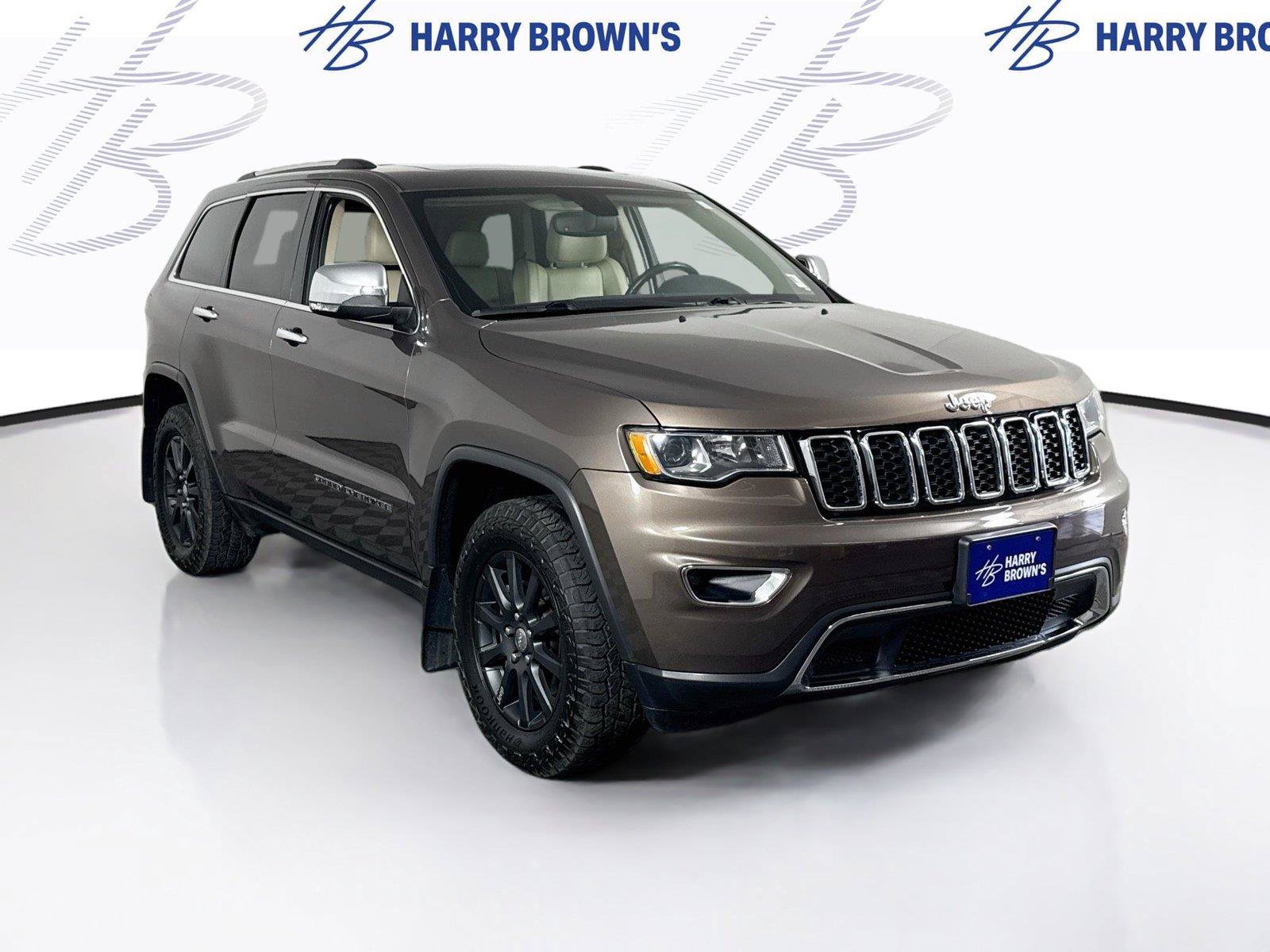 Used 2018 Jeep Grand Cherokee Limited w/ Trailer Tow Group IV AWD/4WD image 27