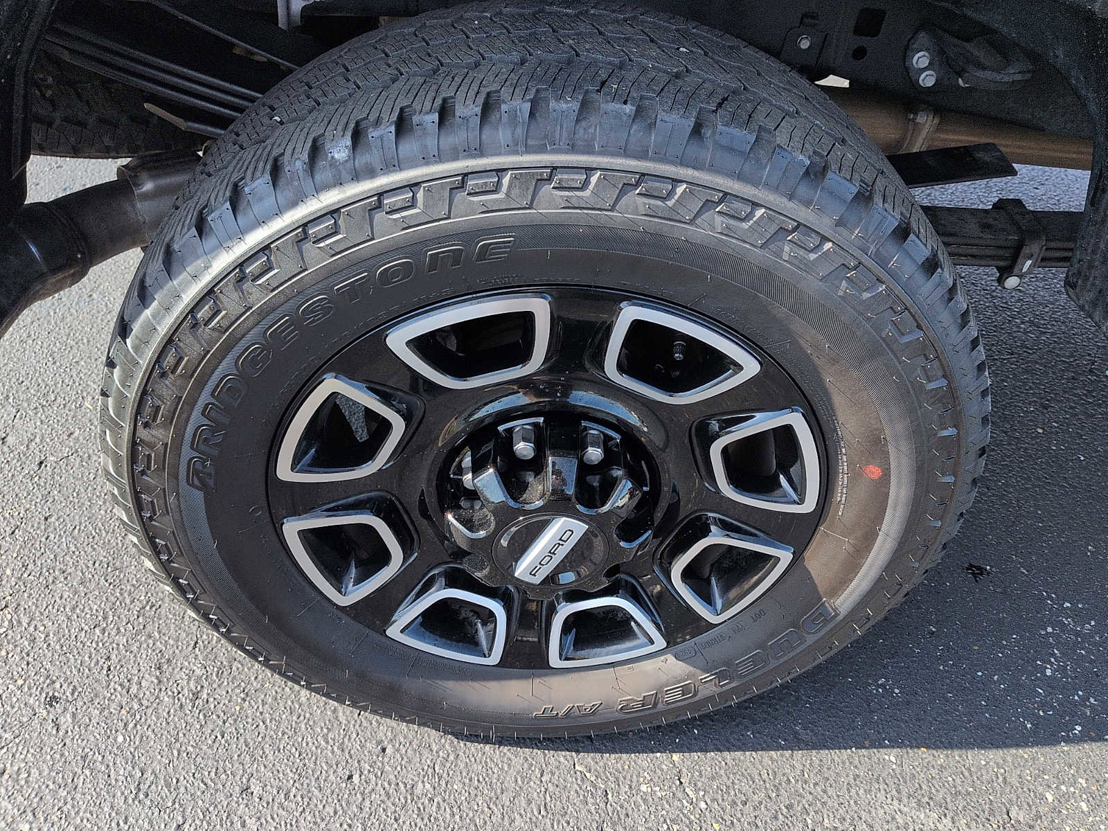 Used 2025 Ford F250 Platinum image 9