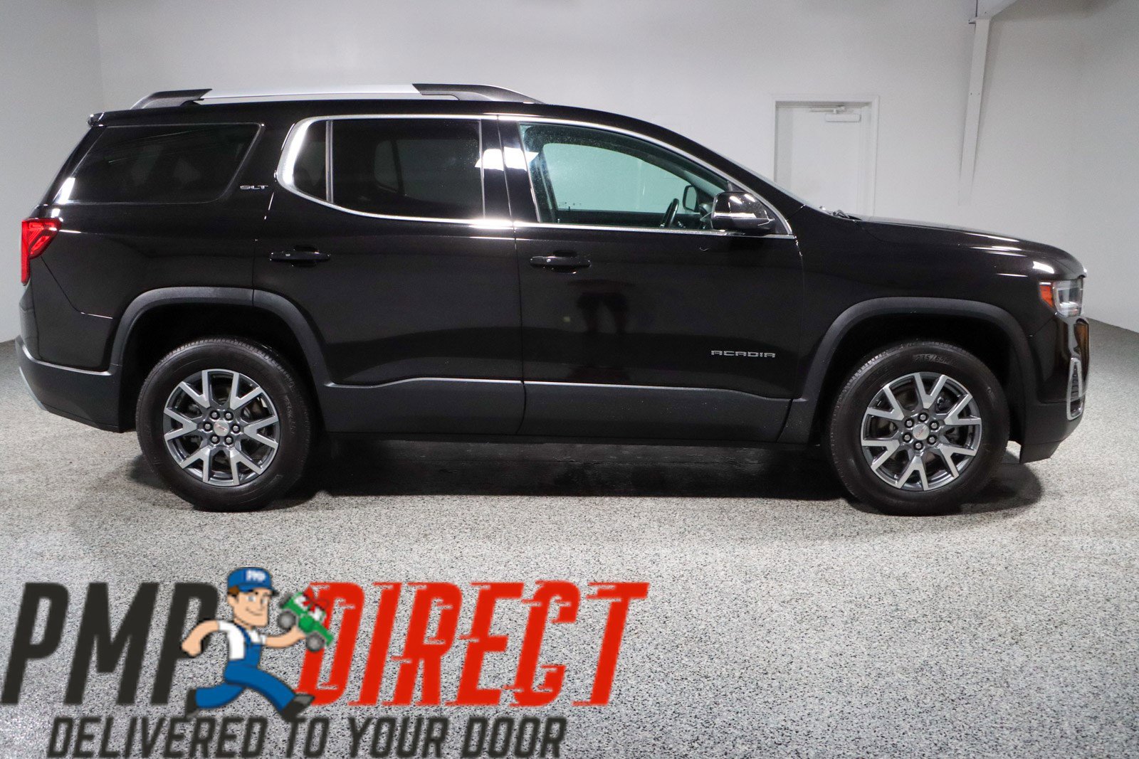 Used 2022 GMC Acadia SLT w/ Technology Package FWD image 6