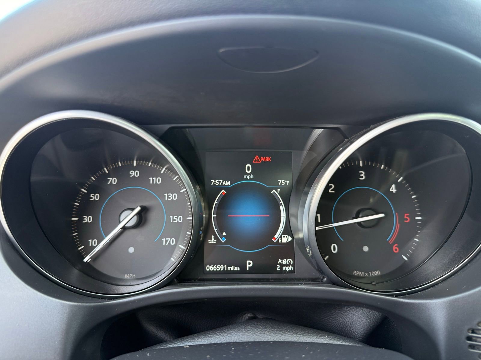 Used 2018 Jaguar F-PACE Prestige image 20