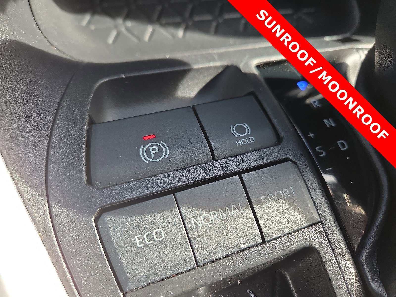 Used 2024 Toyota RAV4 XLE image 20