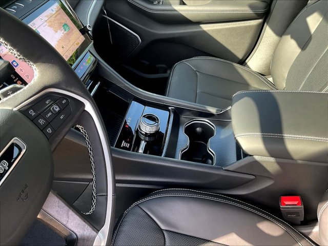 New 2026 Jeep Grand Cherokee L Limited AWD/4WD image 8