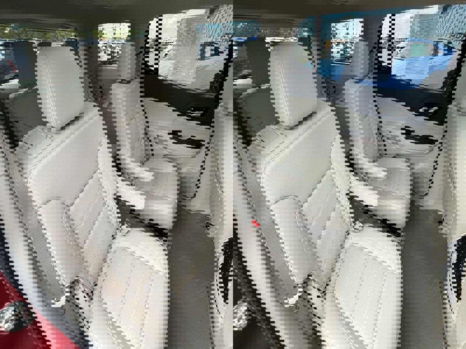 Used 2023 GMC Acadia Denali w/ Denali Ultimate Package image 28