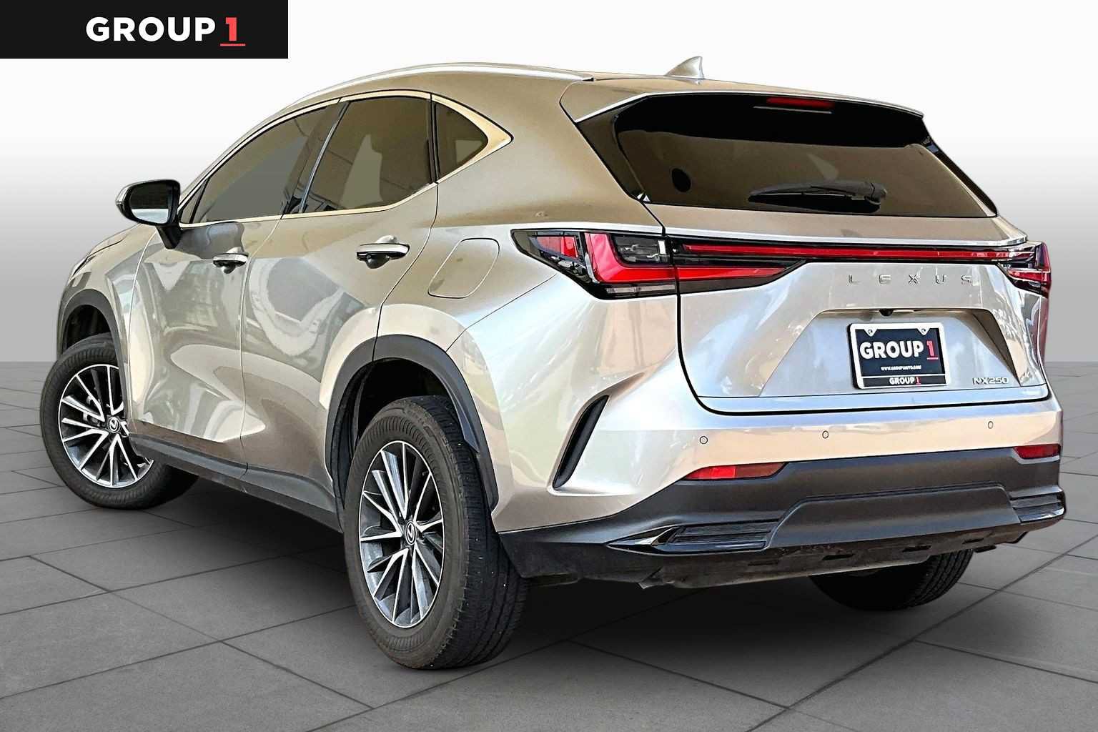 Certified 2024 Lexus NX 250 FWD image 10