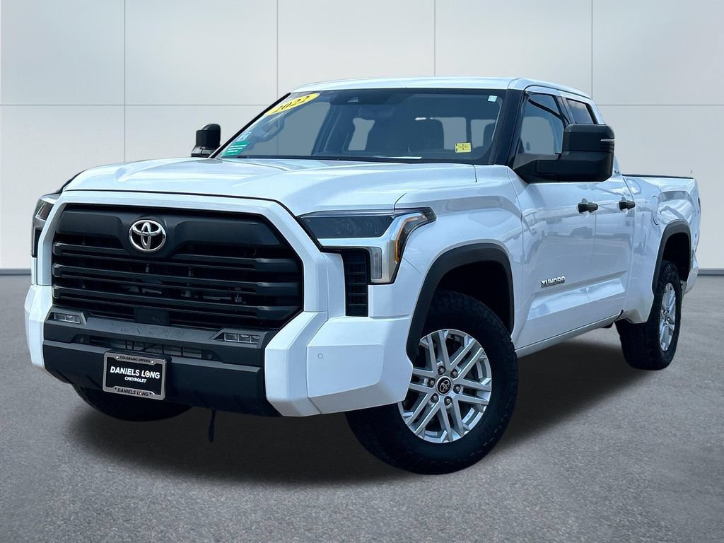 Used 2022 Toyota Tundra SR5 w/ SR5 Convenience Package