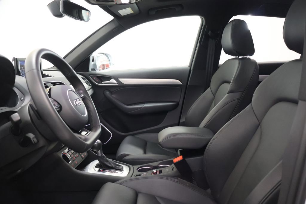 Used 2018 Audi Q3 2.0T Premium Plus AWD/4WD image 13