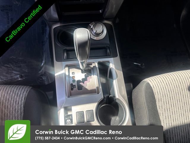 Used 2018 Toyota 4Runner SR5 AWD/4WD image 29