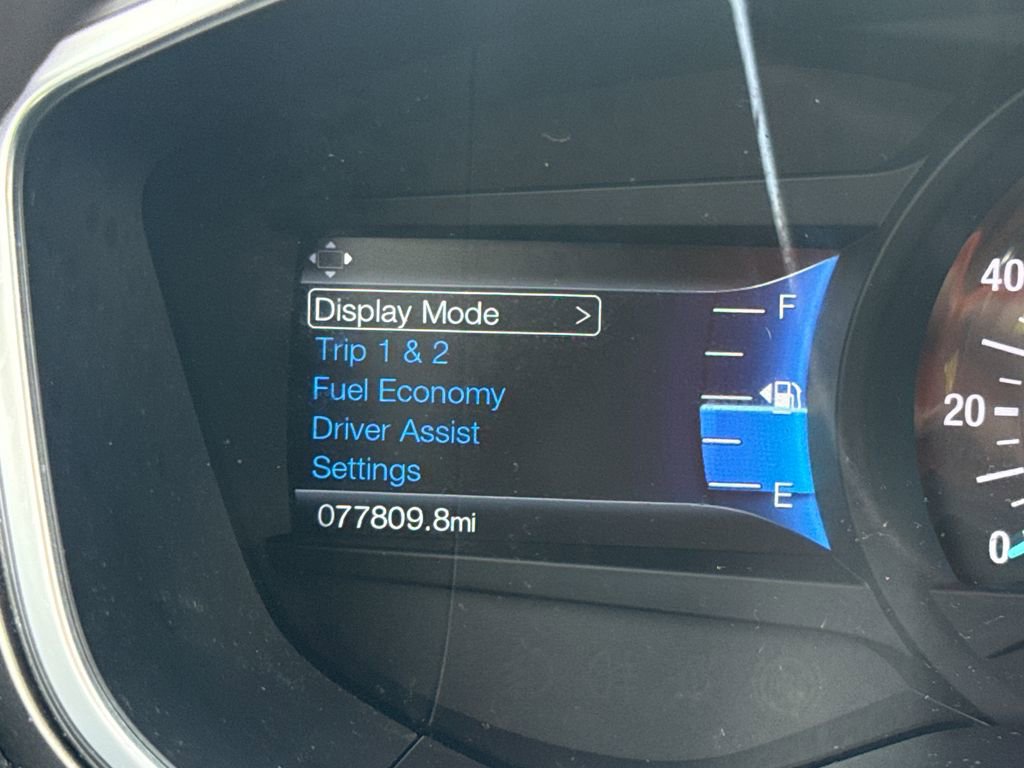 Used 2017 Ford Fusion SE w/ Fusion SE Technology Package FWD image 26