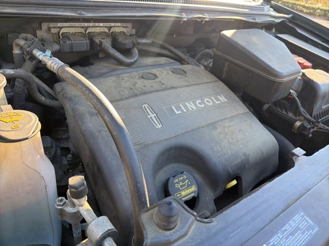 Used 2018 Lincoln MKX Select w/ Select Plus Package image 25