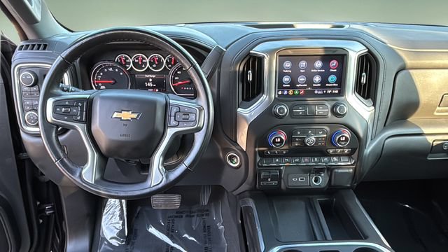 Used 2022 Chevrolet Silverado 2500 LTZ w/ LTZ Convenience Package AWD/4WD image 12