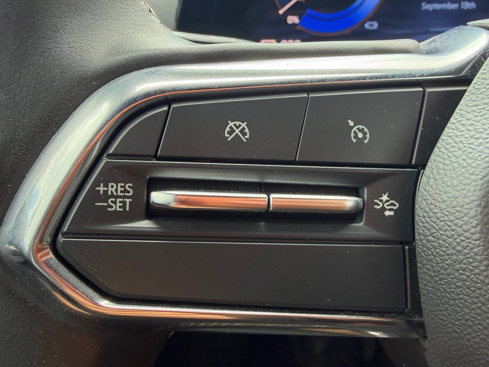 Used 2024 Chevrolet Blazer EV LT AWD/4WD image 25
