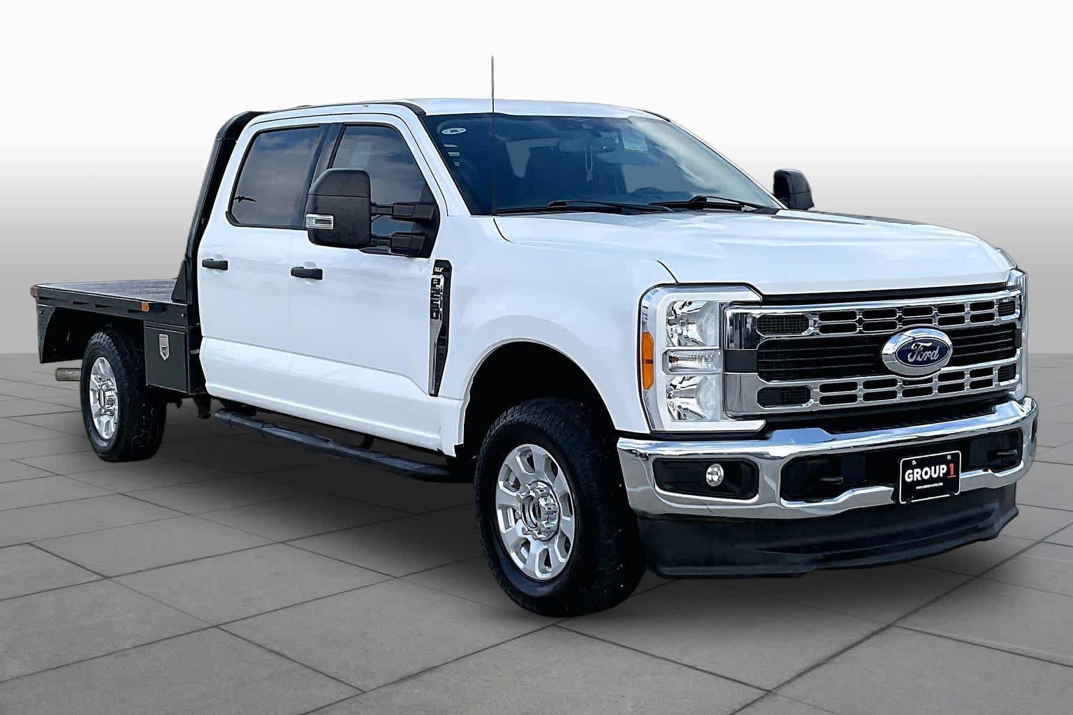 Used 2023 Ford F250 XLT AWD/4WD image 3