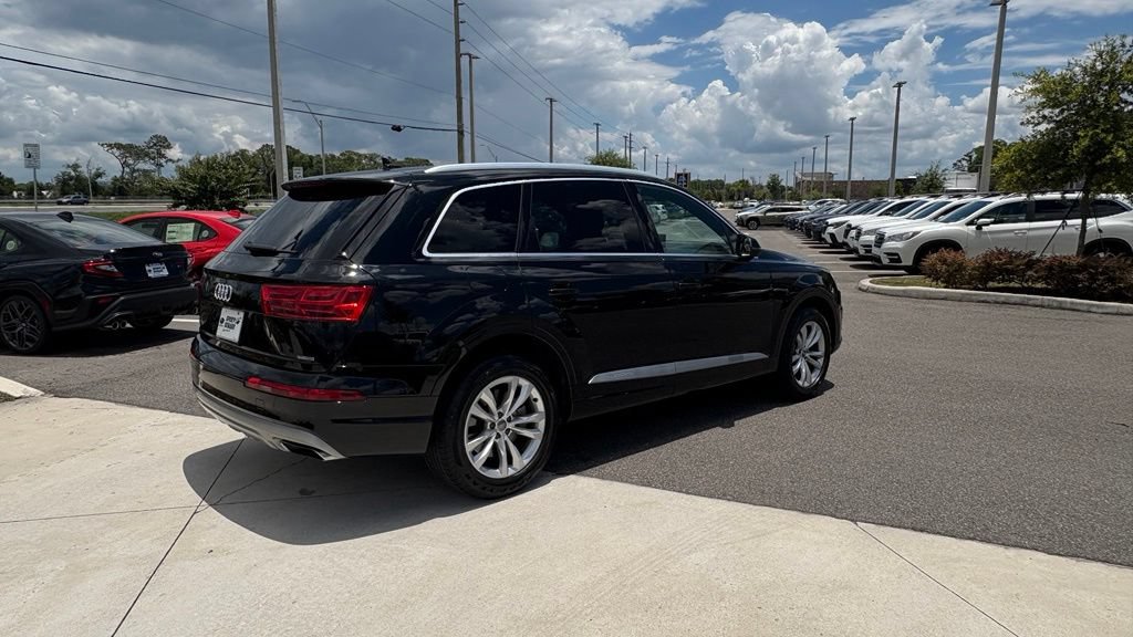 Used 2019 Audi Q7 2.0T Premium w/ Convenience Package AWD/4WD image 5