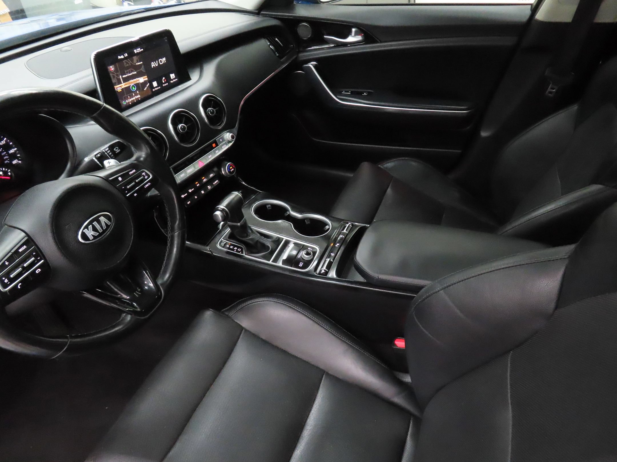 Used 2018 Kia Stinger Premium AWD/4WD image 22