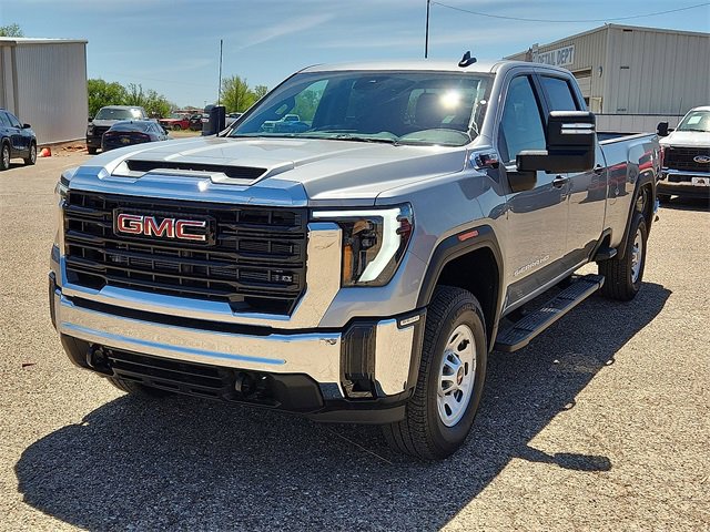 New 2025 GMC Sierra 3500 Pro w/ Convenience Package