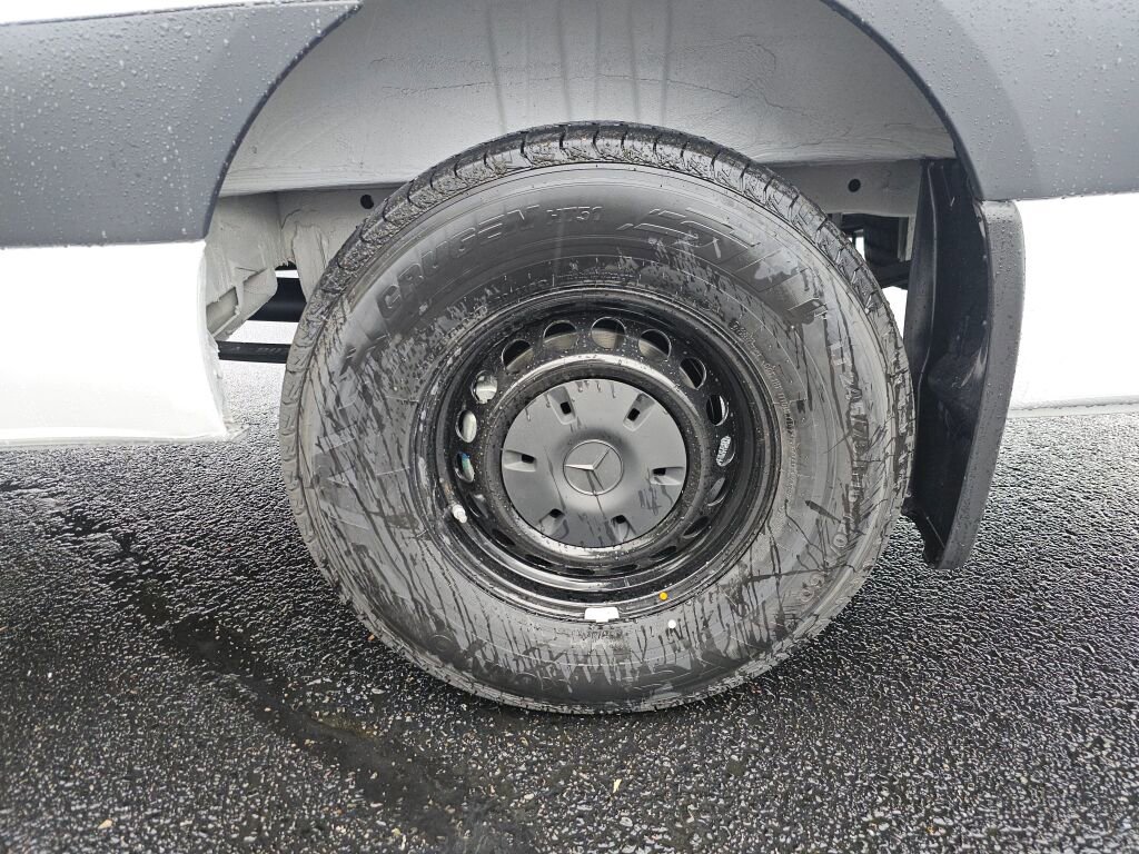 New 2025 Mercedes-Benz Sprinter 2500 image 10