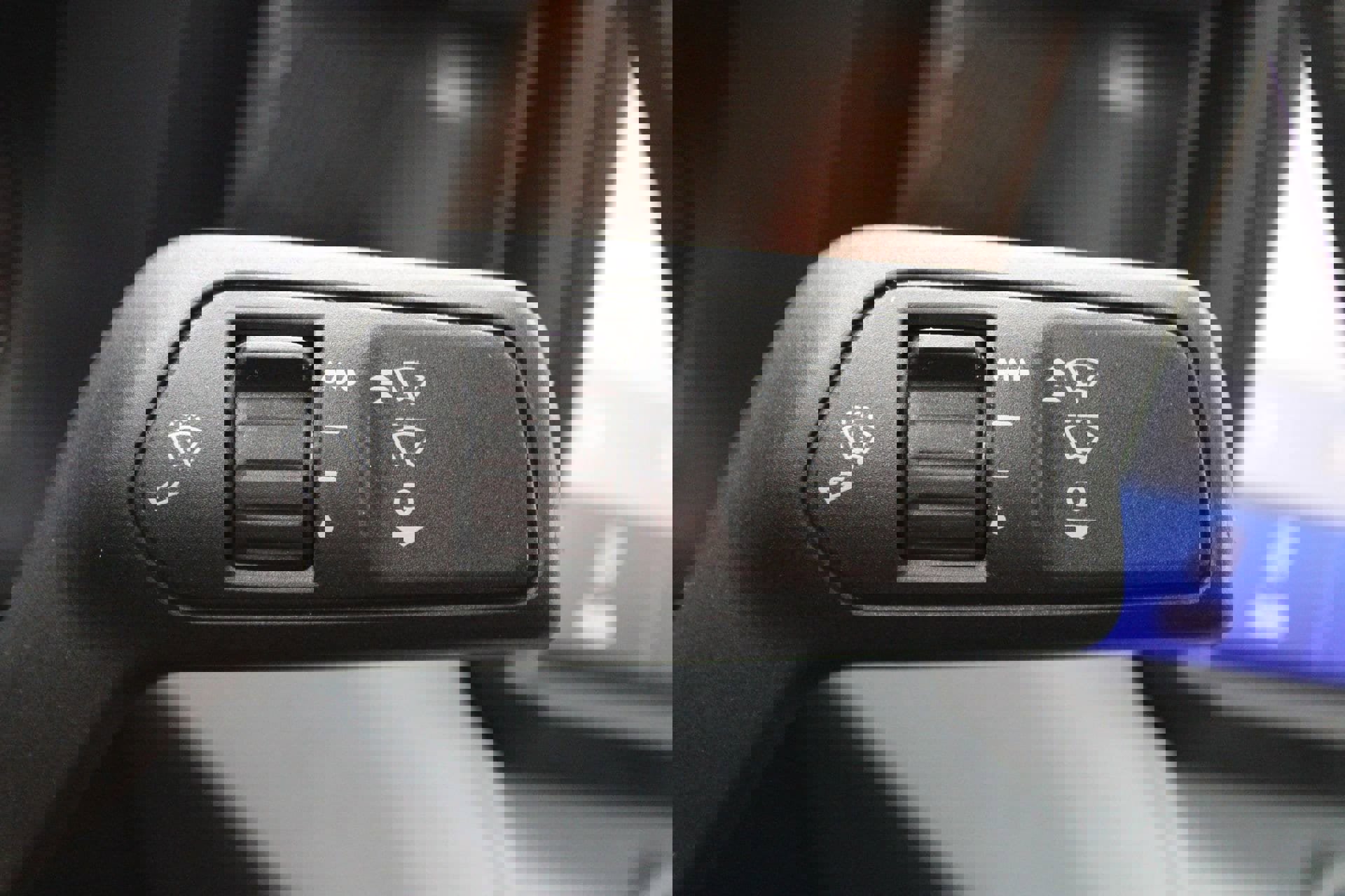 Used 2024 Ford Maverick Lariat FWD image 35