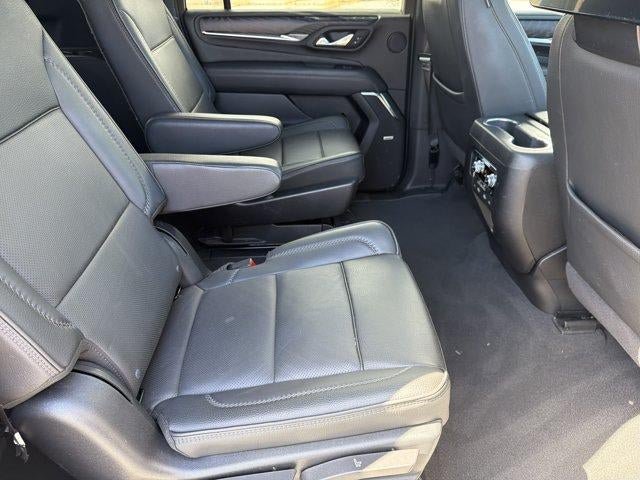 Used 2023 GMC Yukon XL Denali w/ Denali Reserve Package AWD/4WD image 18