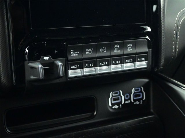 Used 2022 RAM 3500 Limited w/ Max Tow Package image 28