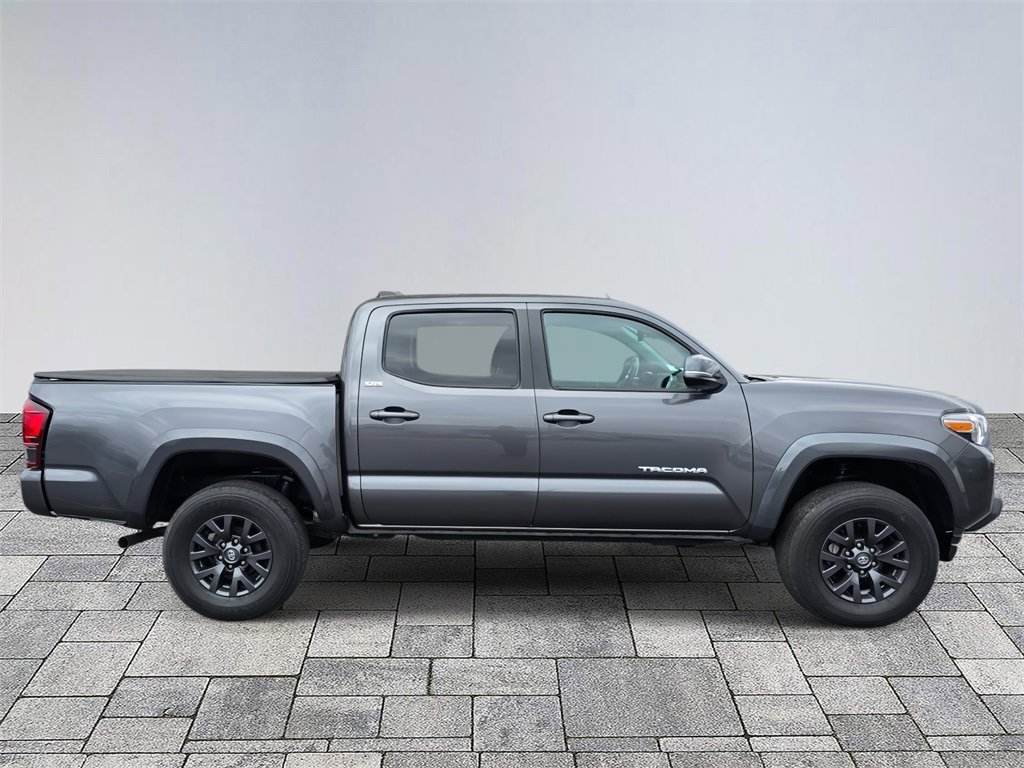 Used 2022 Toyota Tacoma SR5 image 8