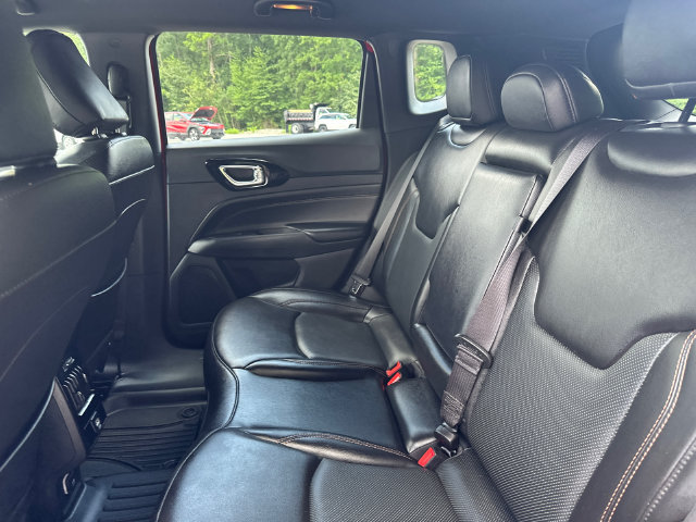 Used 2022 Jeep Compass Limited AWD/4WD image 16