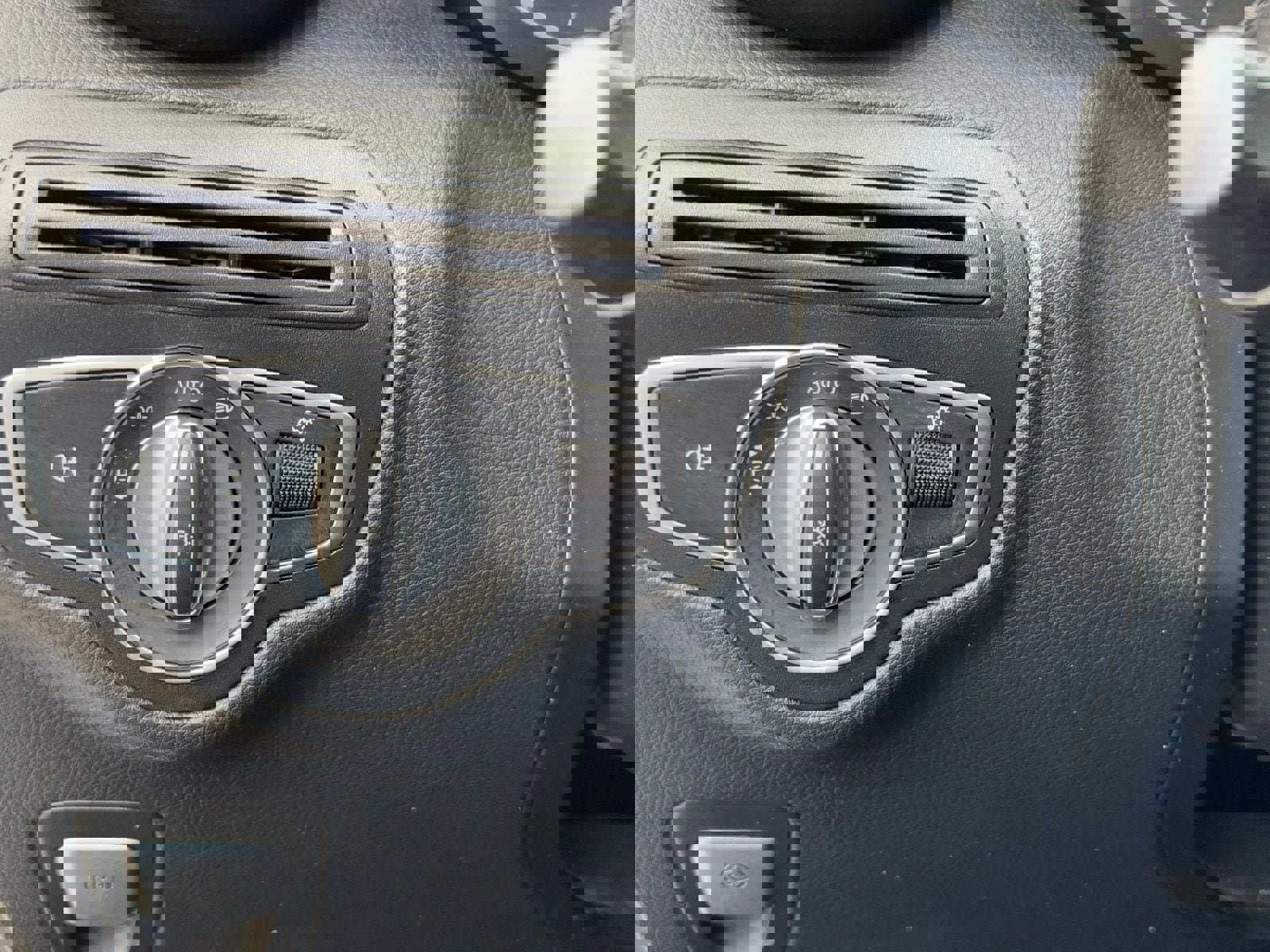 Used 2019 Mercedes-Benz GLC 300 image 28