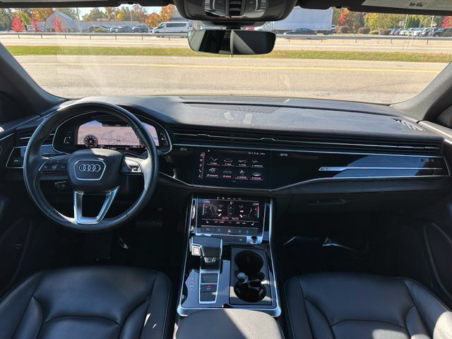 Used 2021 Audi Q8 Premium AWD/4WD image 29