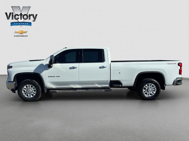 Used 2025 Chevrolet Silverado 3500 LTZ AWD/4WD image 4