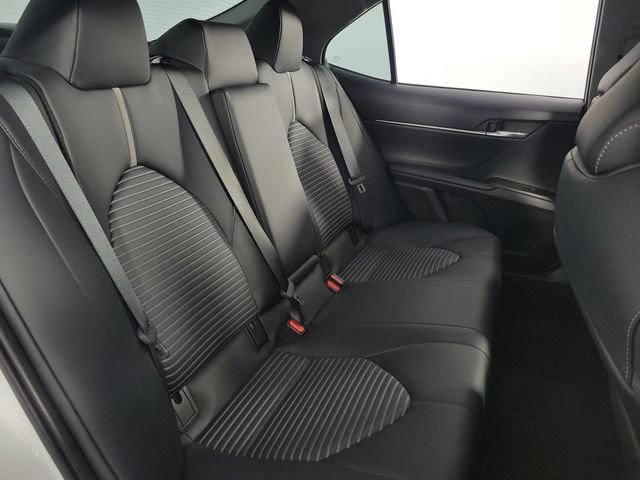 Used 2023 Toyota Camry SE image 16