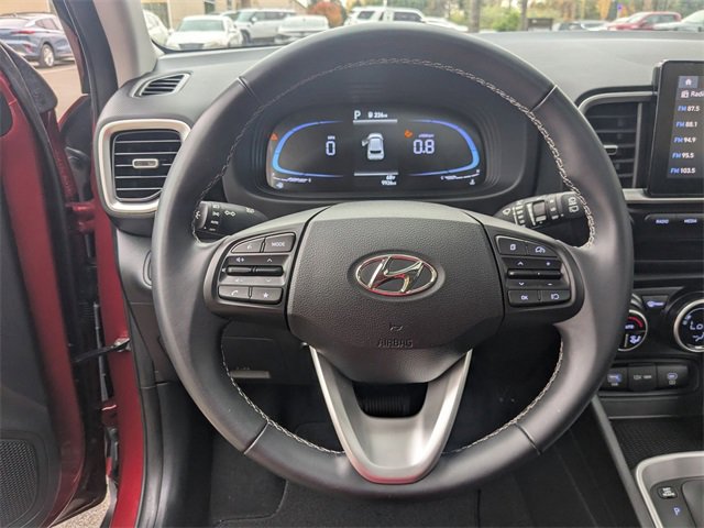 Used 2024 Hyundai Venue SEL image 15