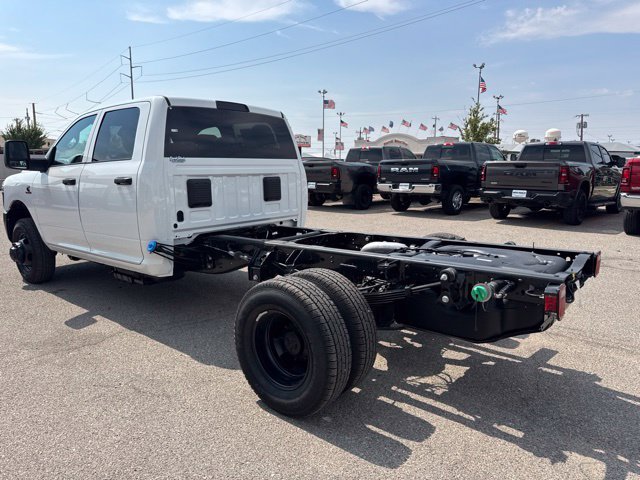 New 2027 RAM 3500 Tradesman AWD/4WD image 4
