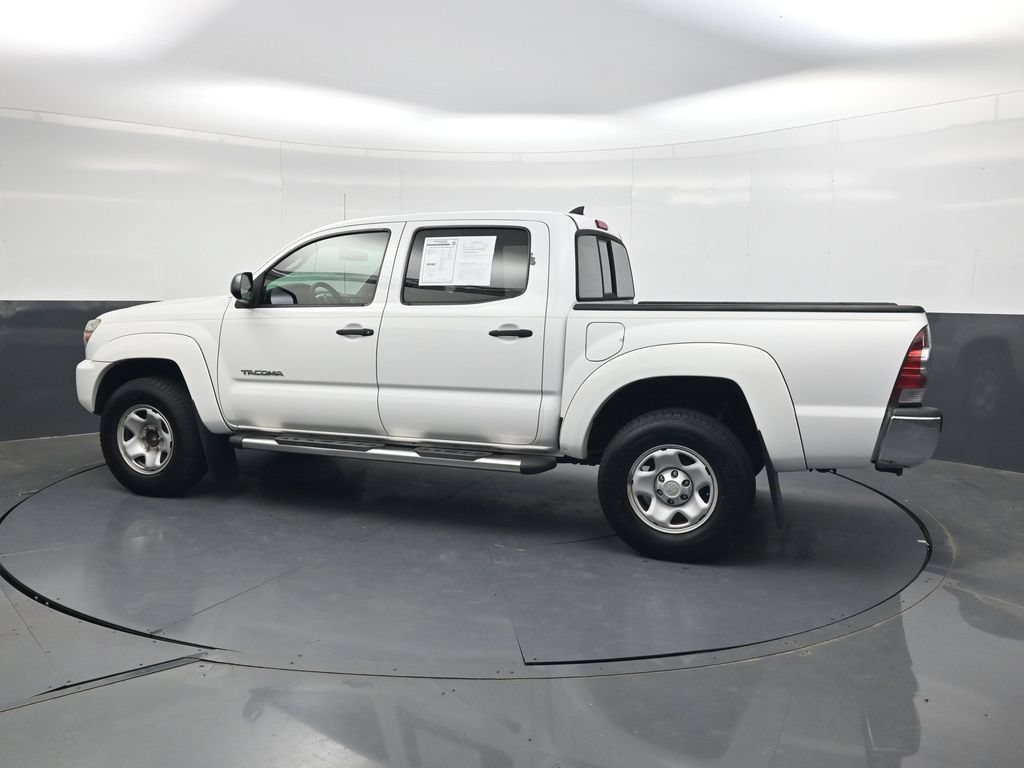 Used 2015 Toyota Tacoma PreRunner w/ SR5 Package RWD image 8
