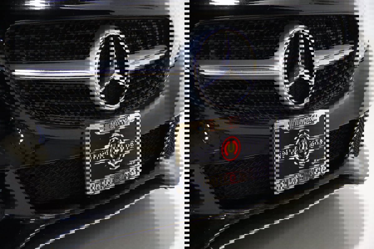 Used 2017 Mercedes-Benz C 300 4MATIC Cabriolet image 24