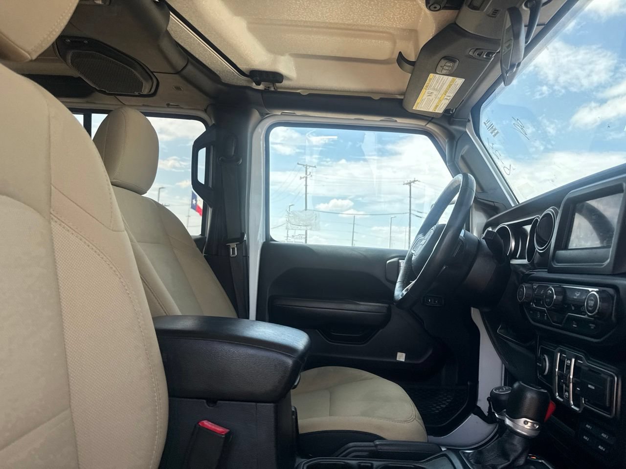 Used 2020 Jeep Gladiator Sport w/ Quick Order Package 24S AWD/4WD image 26