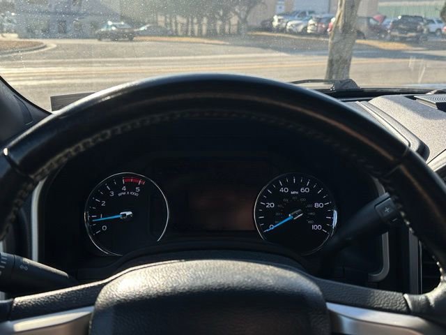 Used 2022 Ford F350 Lariat w/ Black Appearance Package image 24