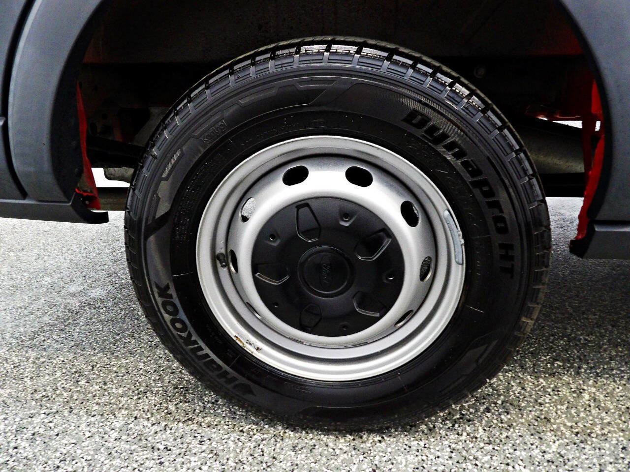 Used 2018 Ford Transit 350 XL RWD image 19