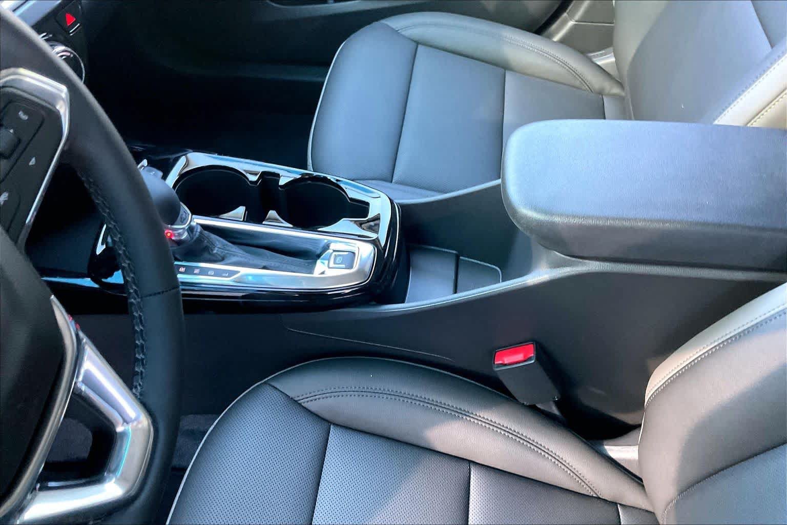 New 2026 Chevrolet Trax ACTIV w/ Driver Confidence Package FWD image 7