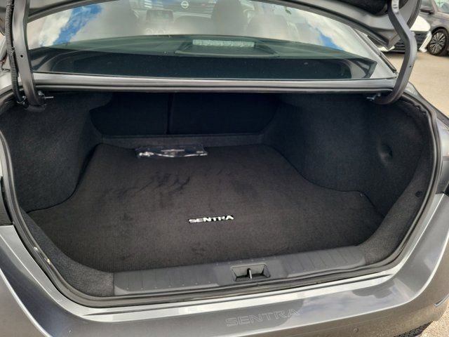 Used 2025 Nissan Sentra SV image 14