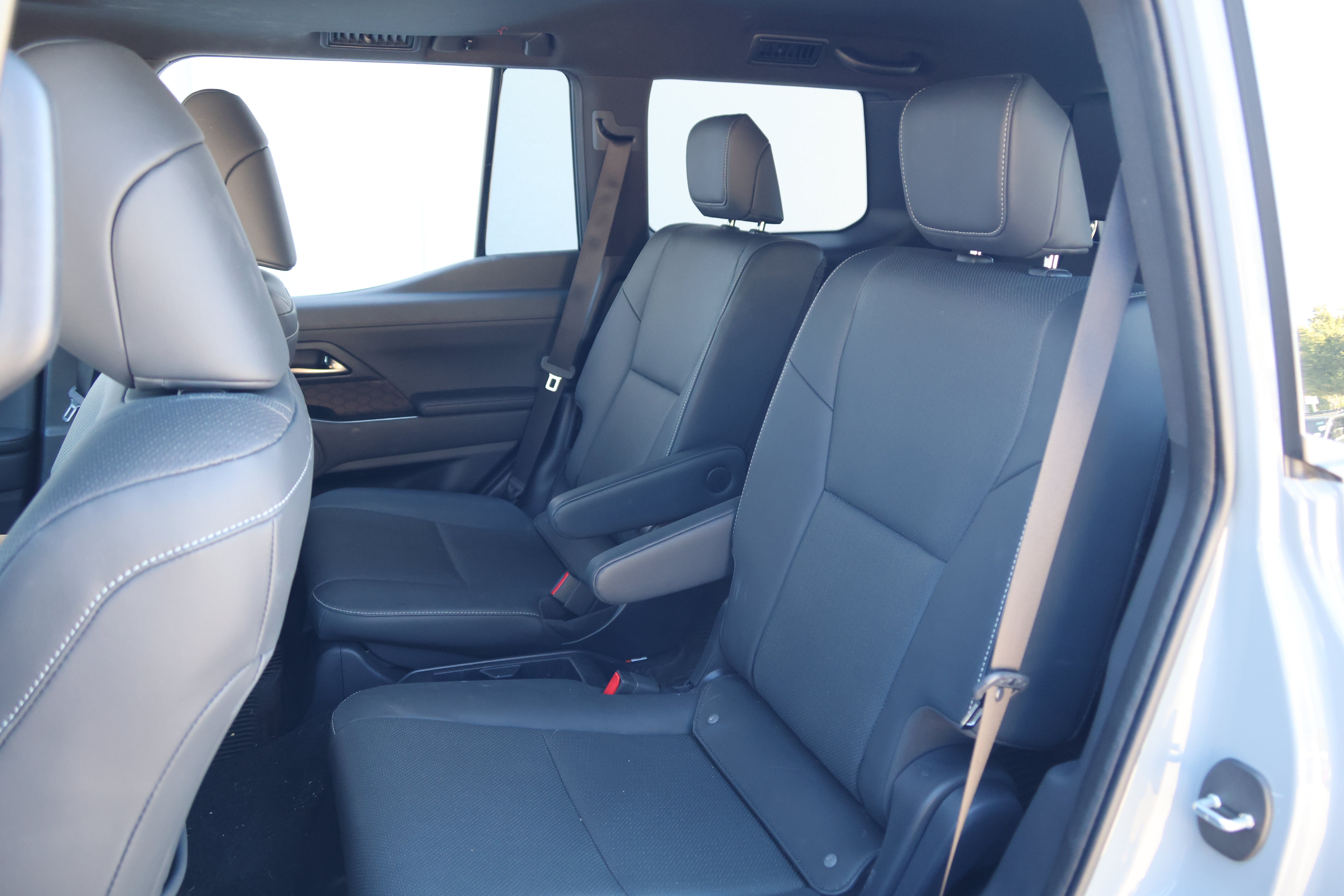 Certified 2024 Lexus GX 550 w/ Accessory Package (Z1) AWD/4WD image 38