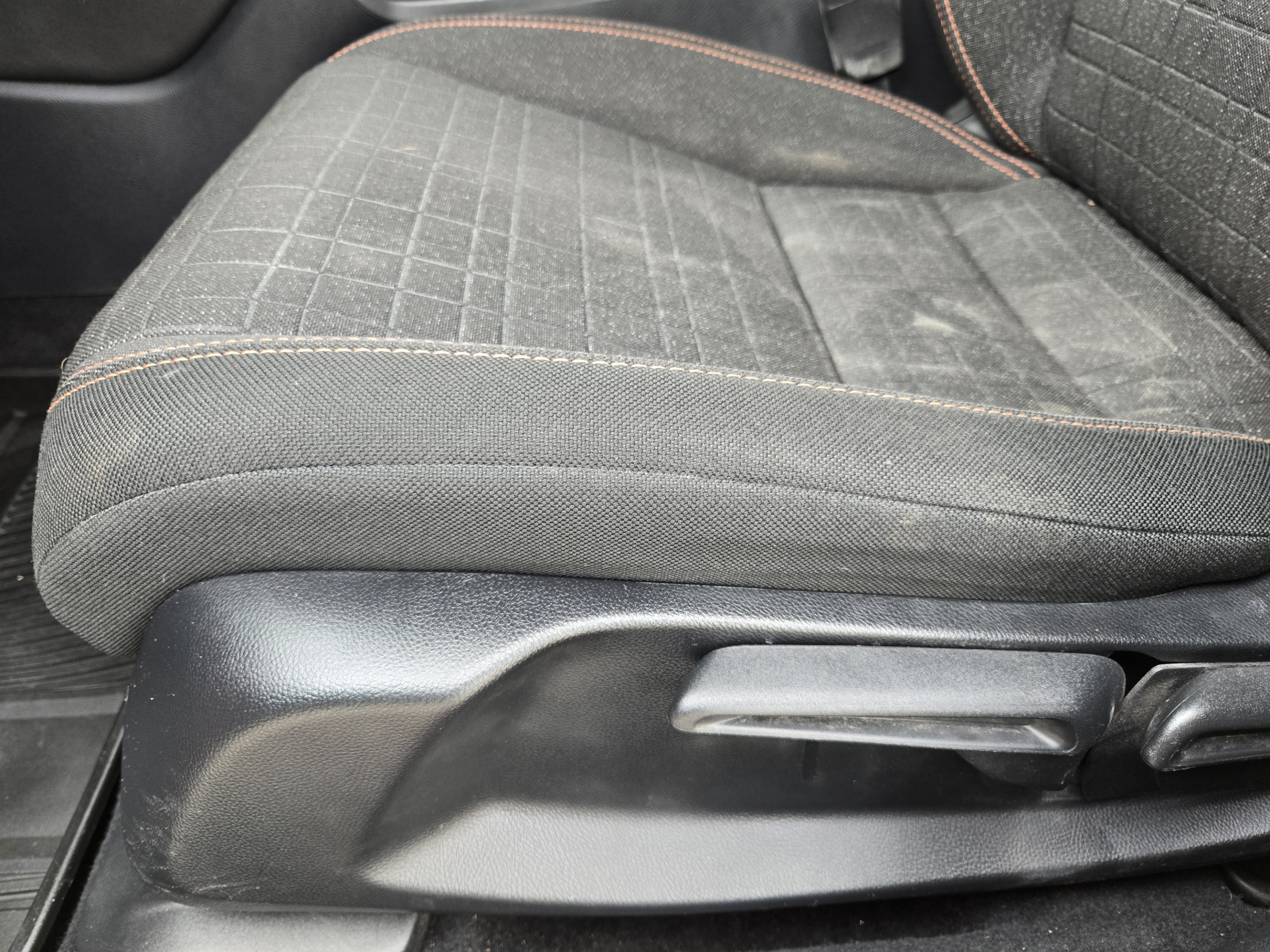 Used 2024 Honda HR-V Sport image 26