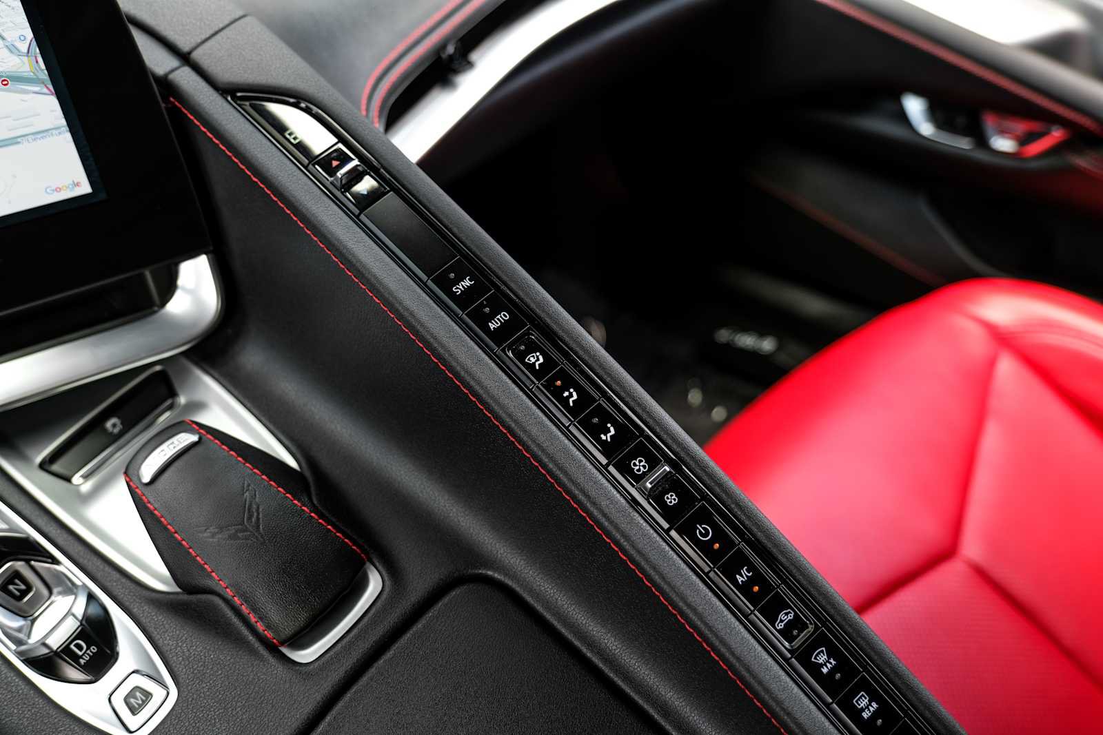 Used 2025 Chevrolet Corvette Z06 RWD image 22