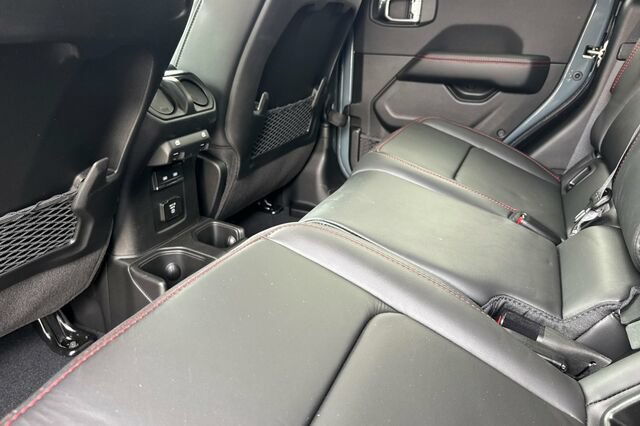 New 2026 Jeep Gladiator Rubicon AWD/4WD image 9