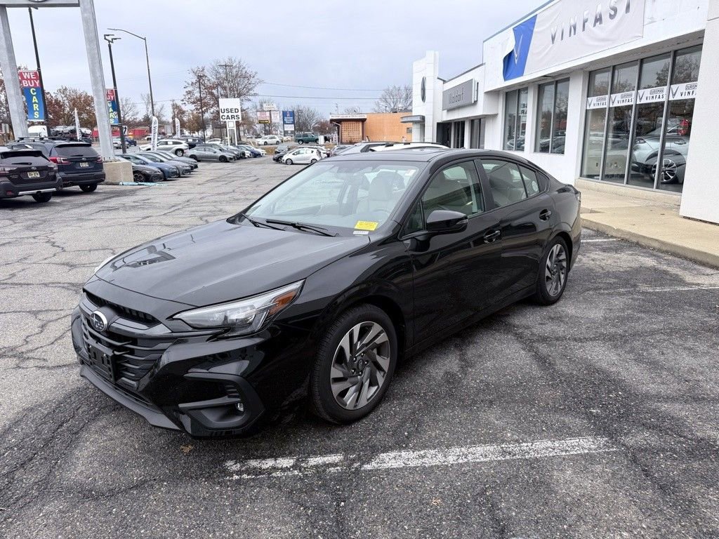 Certified 2025 Subaru Legacy Limited image 3