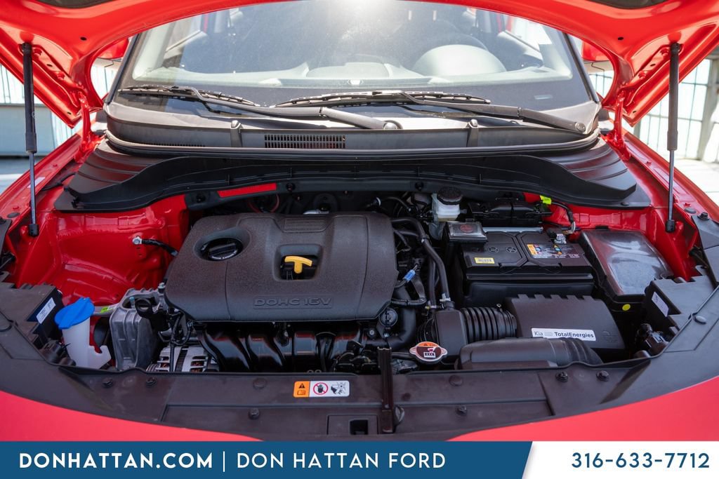 Used 2025 Kia Soul LX FWD image 39