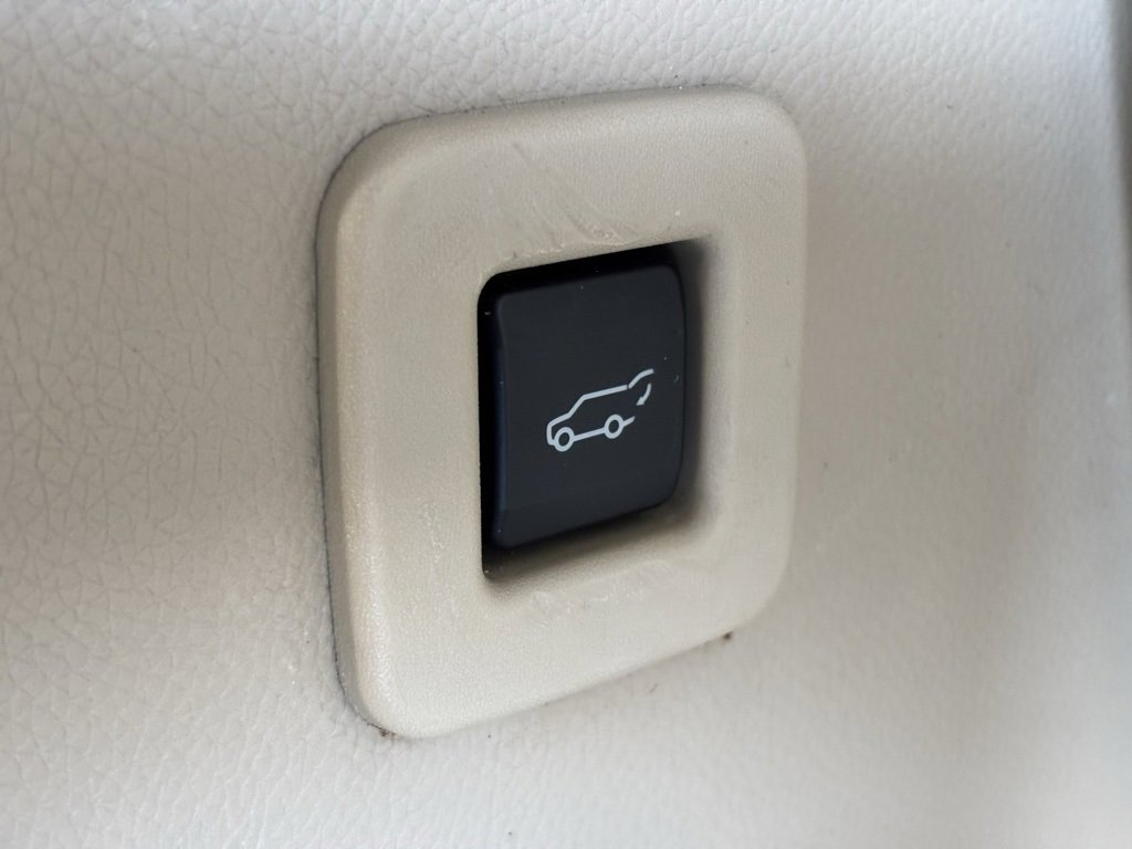 Used 2016 Ford Expedition Limited w/ Equipment Group 301A image 36