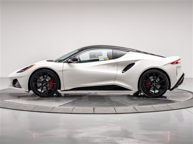 Used 2025 Lotus Emira RWD image 2