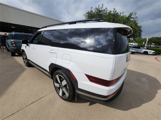 Used 2025 Hyundai Santa Fe Limited FWD image 6