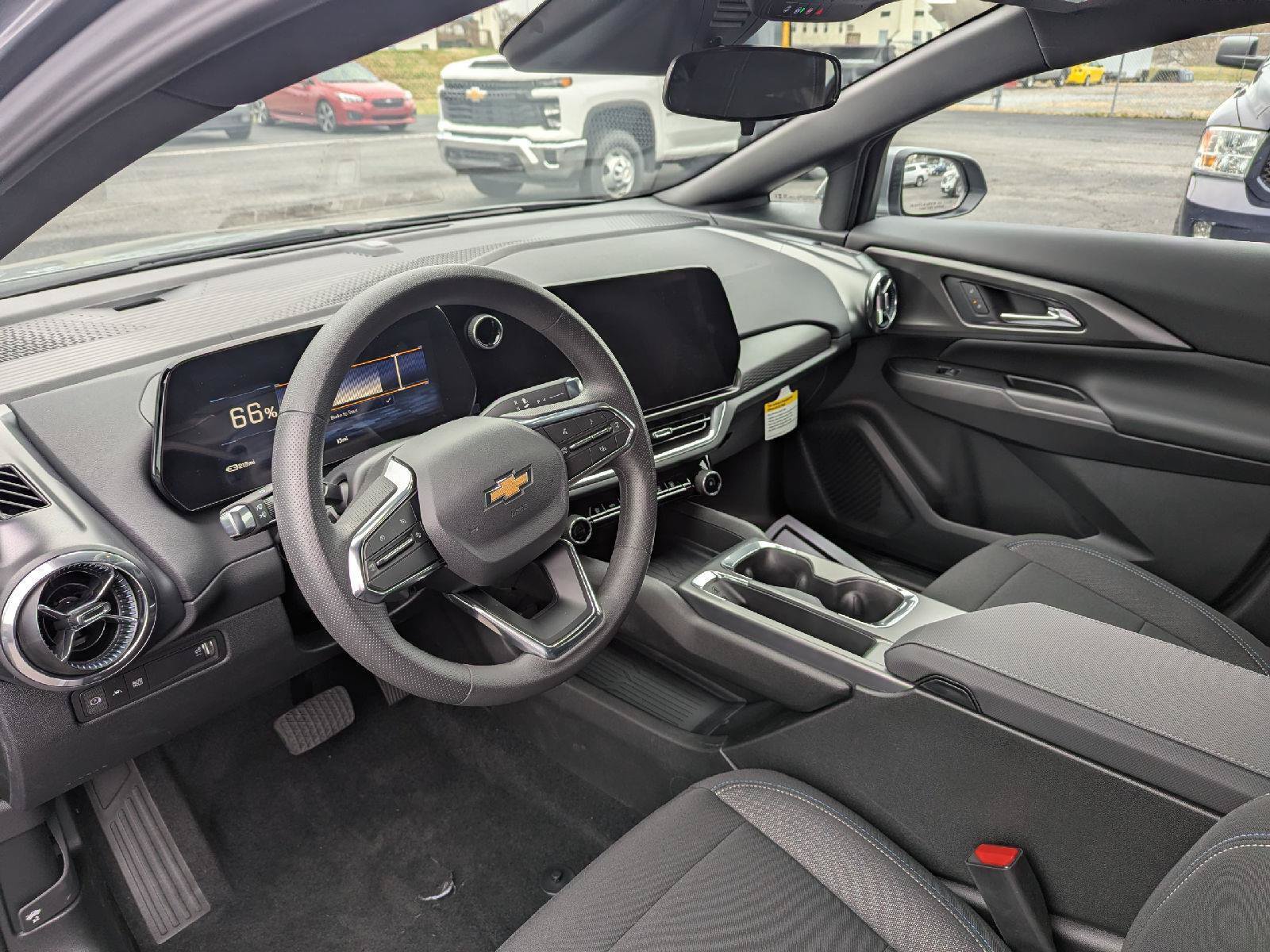 New 2026 Chevrolet Equinox EV LT FWD image 39