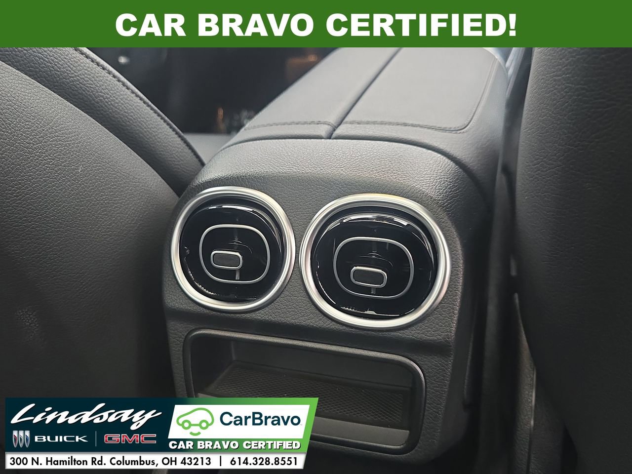 Used 2025 Mercedes-Benz C 300 4MATIC Sedan image 22