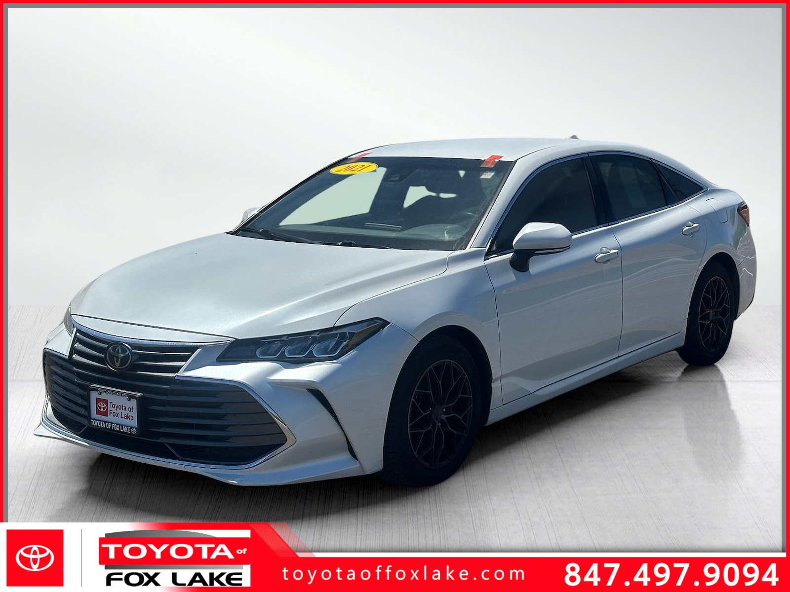 Used 2021 Toyota Avalon XLE FWD video 1